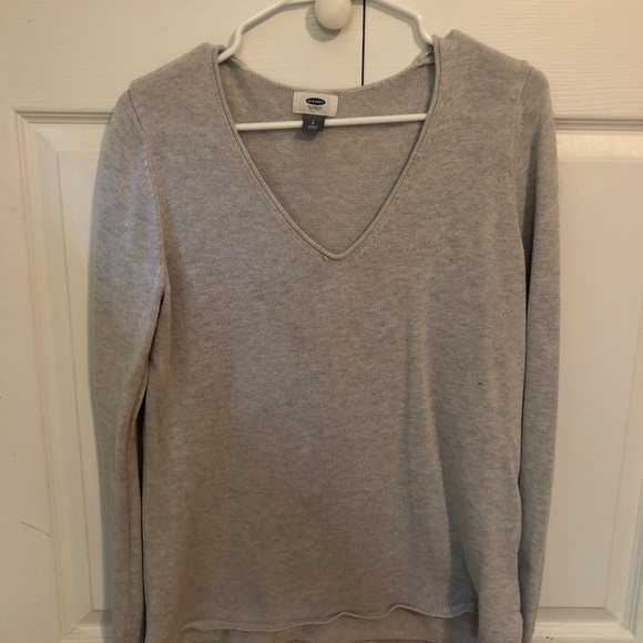 Heather gray v neck sweater old navy - Picture 4 of 4